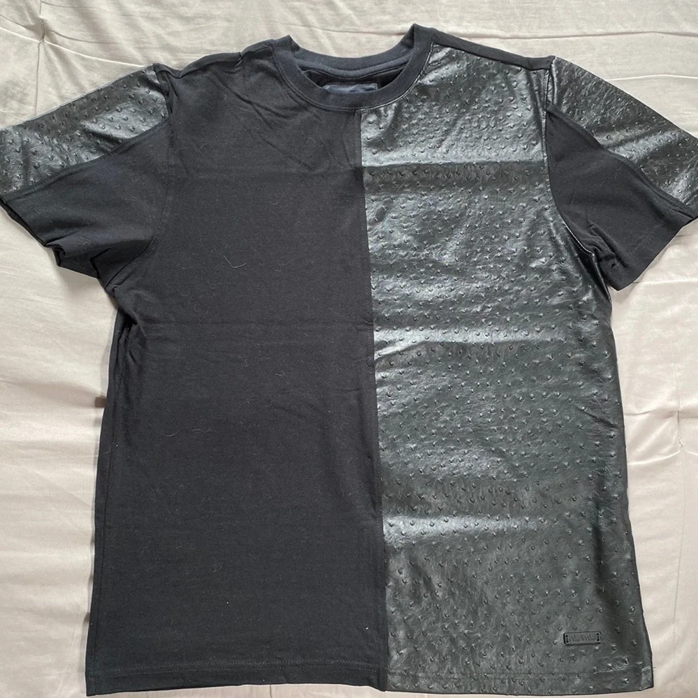 SHIRT 👕 - Picture 1 of 1